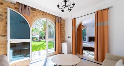 Le Domaine Du Soleil Resort