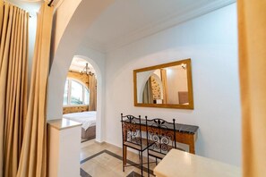 Cobertura luxo, vista para a piscina | Wi-Fi de cortesia