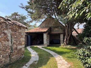 Enceinte de lâhĂ©bergement