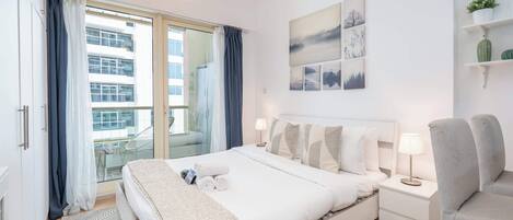 Fer et planche à repasser, Wi-Fi, draps fournis