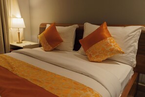 Executive Double Room, 1 King Bed, Kitchen, Ground Floor | Laptop workspace, iron/ironing board, free WiFi - Staycation Villas (Dodoma)
