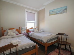 2 bedrooms, individually decorated, individually furnished, free WiFi