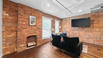 TV, offices