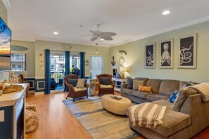 リビング エリア