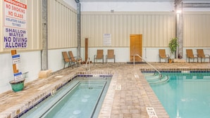 An indoor swimming pool with clear safety signs, shallow water, and a 3 FT depth marker. - < 1/2 Mi to the Sand! Myrtle Beach Family Condo (Myrtle Beach)