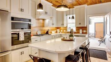 Casa (2 Bedrooms) | Interior