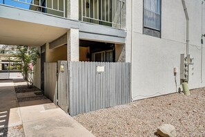 Interior - 3 Mi to Tucson Medical Center: Studio Apt w/ Patio (Tucson)