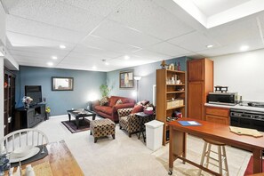 Front of property - 10 Mi to Dtwn: Cozy Couple's Getaway in Cincinnati (Cincinnati)