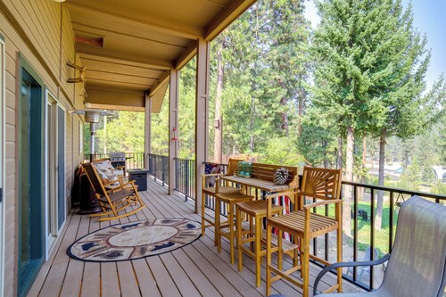 Mtn-view Oasis w/ Pool Access in Garden Valley