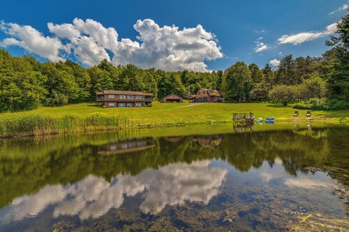 Serene Home w/ Deck, Pond & Mtn Views in Jefferson