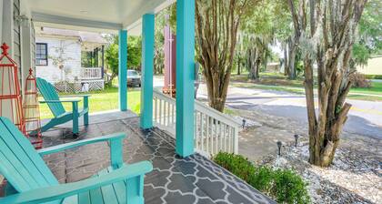 Beachy Home in Heart of Beaufort w/ Pool Access