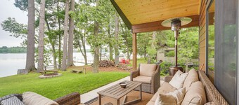 Boat Dock, BBQ & Fireside Fun: Clam Lake Cabin