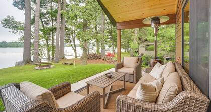 Boat Dock, BBQ & Fireside Fun: Clam Lake Cabin