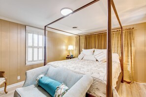 Interior - Bourbon Trail Fun: Dtwn Lebanon Home w/ Game Room (Lebanon)