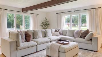 Nhà (4 Bedrooms) | Nội thất