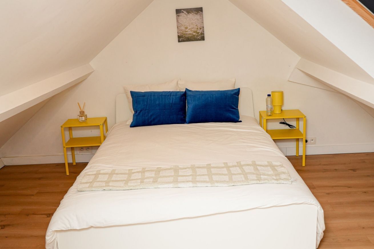 1 bedroom, desk, iron/ironing board, WiFi