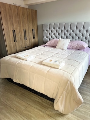 1 bedroom, iron/ironing board, WiFi, bed sheets - En Llamas House l Small and cozy apartment close to downtown Cusco (Cusco)
