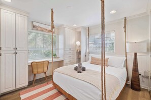 4 soveværelser, skrivebord, strygejern/strygebræt, Wi-Fi