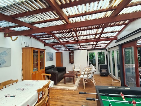Game room. Nature, tranquillity and petting zoo