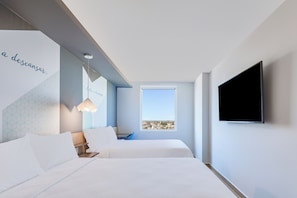 Superior Room, 2 Twin Beds | Desk, laptop workspace, free WiFi