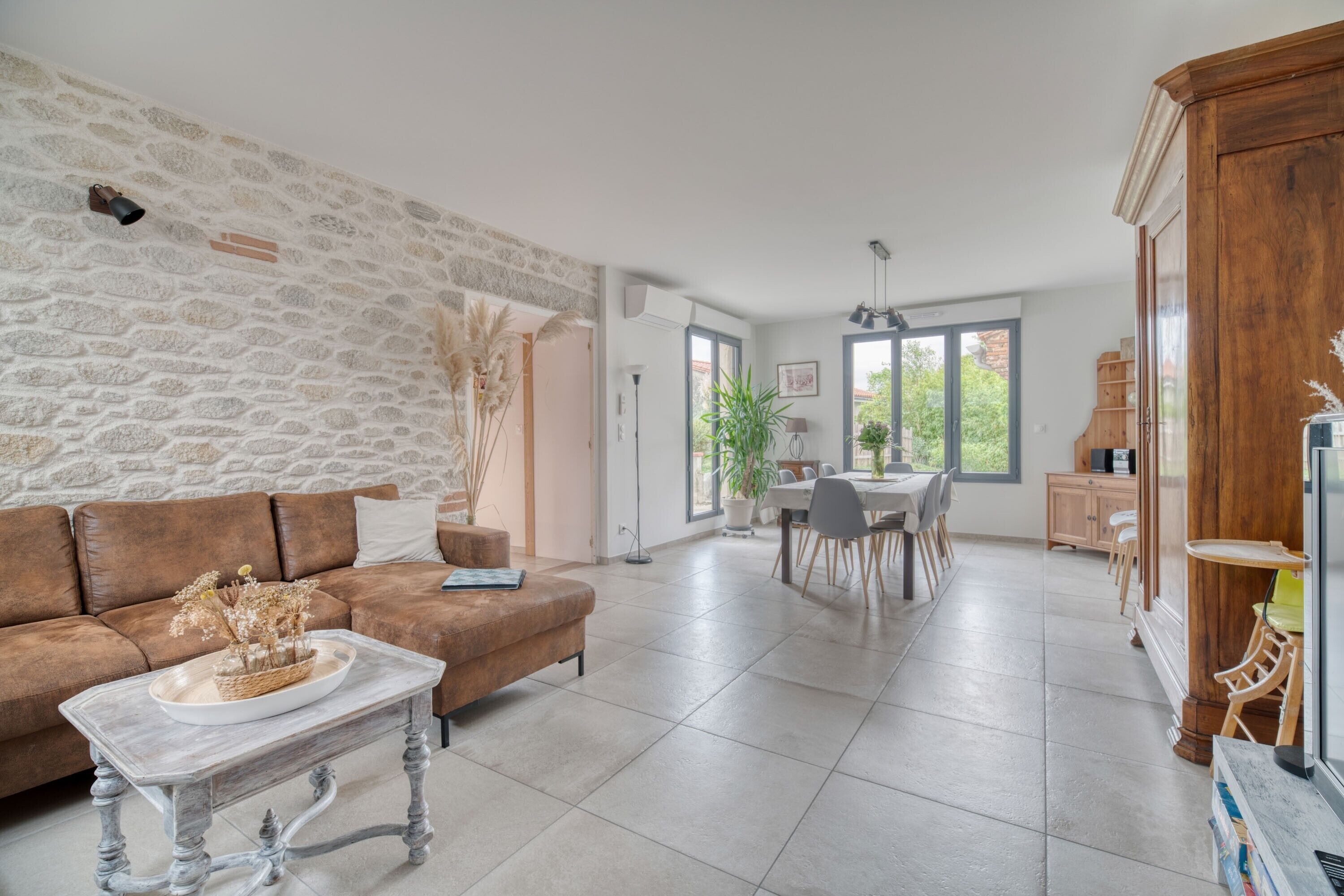 Televisión y estéreo 