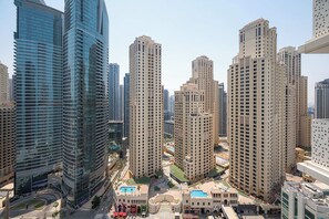 Exterior - Beach, Please! Stylish 1-Bedroom Stay with Private Beach Access – JBR Dubai (Dubai)