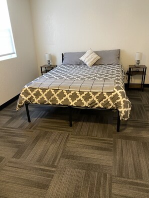 1 soverom, wi-fi (inkludert) og sengetøy