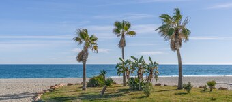 Apartment 'Brisa y Mar' with Shared Pool, Private Terrace and Wi-Fi