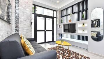 Televisie en een kantoor