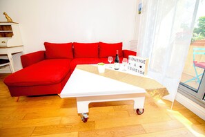 Flat-screen TV - 💫L'Evasion 💫 (Le Plessis-Robinson)