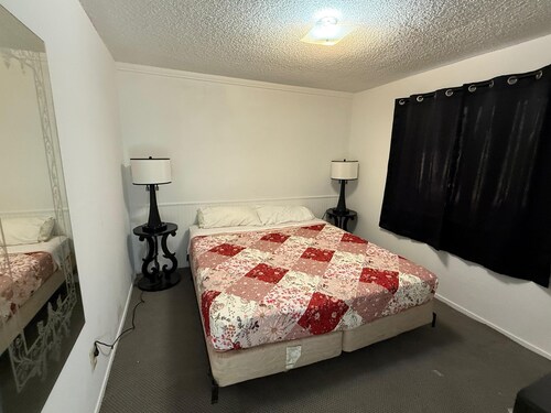 Columbia Inn Motel CA 49