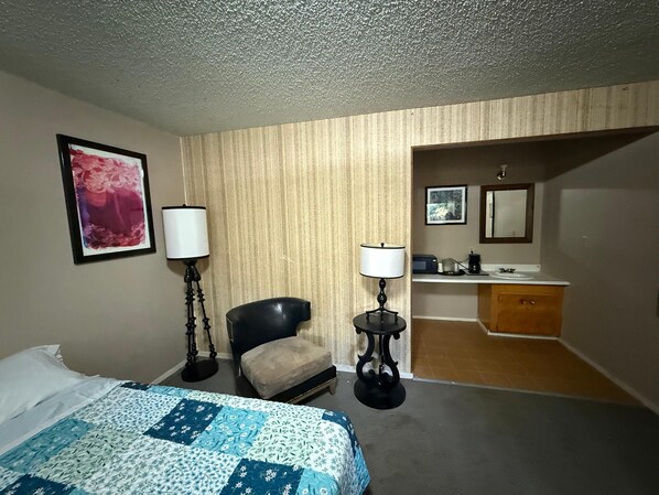 Suite, Non Smoking (2 King Beds, Sofa-Bed) | Desk, iron/ironing board, free WiFi, bed sheets