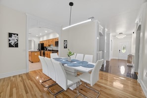 House, 3 Bedrooms | Dining