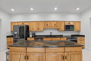 獨棟房屋, 3 間臥室 | 私人廚房 | 電冰箱、烤箱、咖啡機/沖茶器、烤麵包機