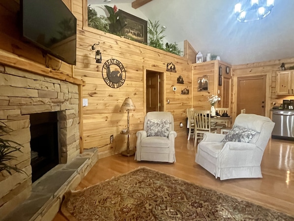 Cabin, 2 Bedrooms | Living area | Smart TV