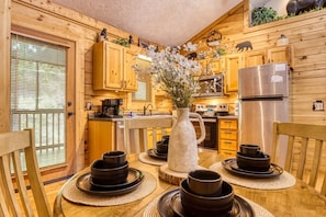 Cabin, 2 Bedrooms | Private kitchen | Fridge, oven, coffee/tea maker, toaster