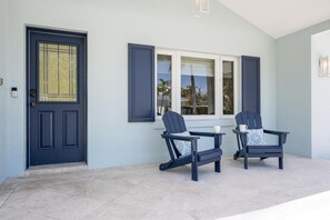 House, 3 Bedrooms | Terrace/patio