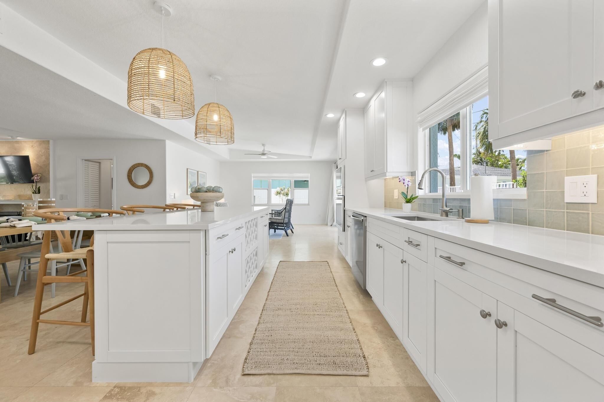 House, 3 Bedrooms | Private kitchen | Fridge, oven, coffee/tea maker, toaster