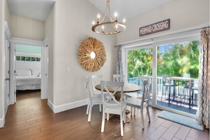 Townhome, 4 Bedrooms | Dining