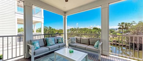 Rumah, 3 kamar tidur | Teras/patio