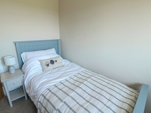 3 bedrooms, individually decorated, individually furnished, free WiFi