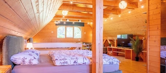 Charming 85 m² wooden chalet on tranquil location in Studor v Bohinju