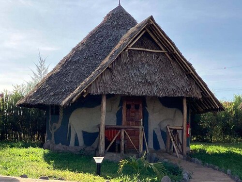 Ambokili Cottages
