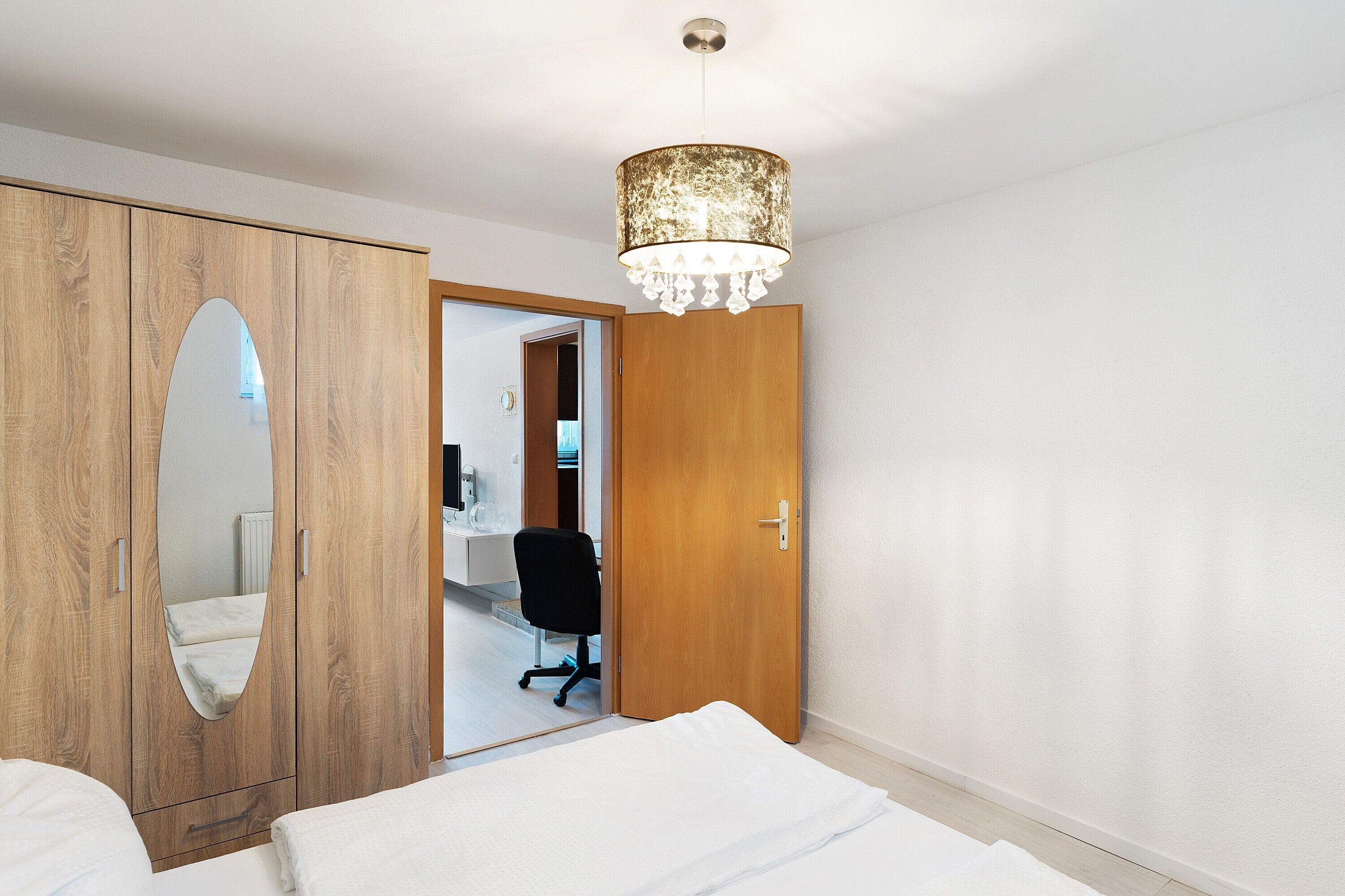 1 chambre, fer et planche à repasser, Wi-Fi, draps fournis