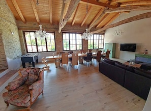 TV, fireplace - Wonderful property in a fantastic location with a great pool - Il Roseto I and II (Piemonte)