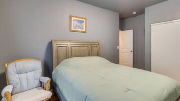 3 chambres, fer et planche Ă  repasser, Wi-Fi gratuit, draps fournis