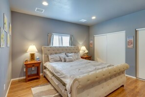 3 dormitorios, tabla de planchar con plancha, wifi gratis y ropa de cama