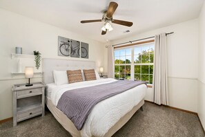 House, Multiple Beds, Patio, Garden View (2765 27th CT SW) | 4 bedrooms, individually decorated, individually furnished - Shady Grove 4 King Beds, Dog Run & Outdoor Fun (Loveland)