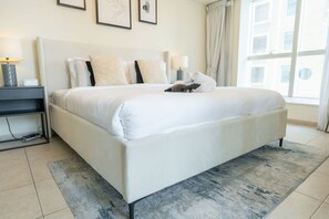 House | 2 bedrooms, Internet - Dubai Marina Sleeps 4 With Water Views (Dubai)