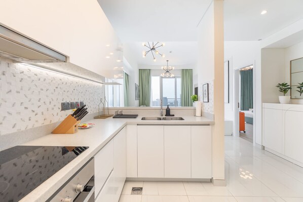 Apartment | 1 bedroom, Internet - Dubai Media City Sleeps 2 With Amazing Sea Views (Dubai)